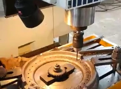 ZK5150-1的數控鑽(zuan)床